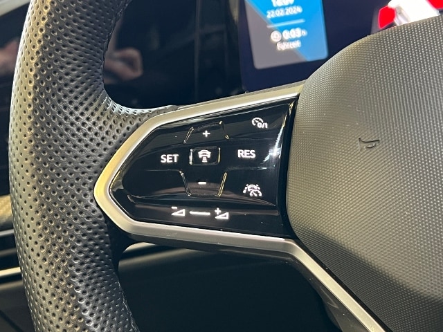 Volkswagen Golf 1.5 eTSI DSG Golf VIII Variant