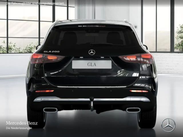 Mercedes-Benz GLA 200 AMG Line