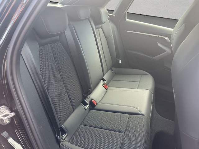 Audi A3 35 TDI S-Line S-Tronic Sportback