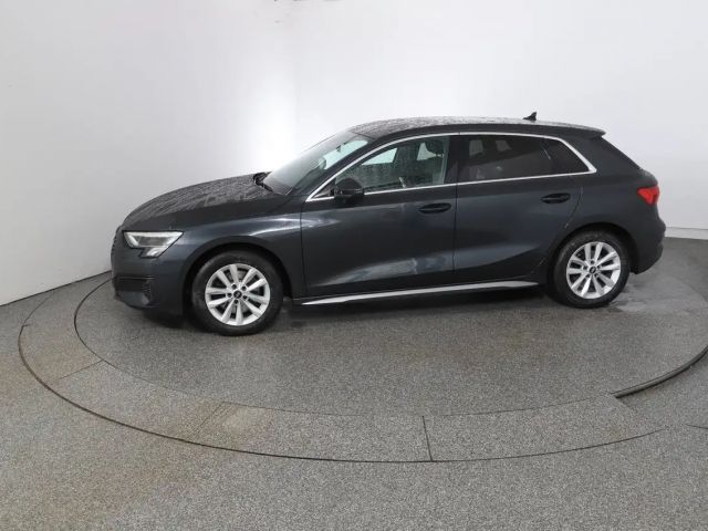 Audi A3 30 TFSI Sedan