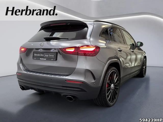 Mercedes-Benz GLA 35 AMG 4MATIC AMG Line
