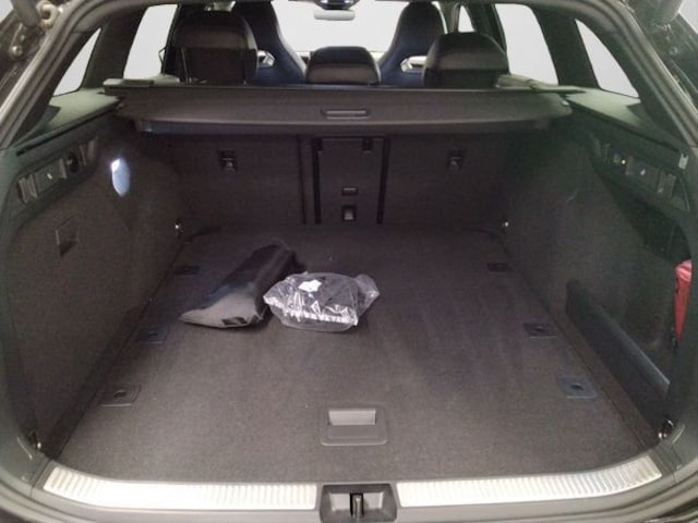 Volkswagen Passat 4Motion DSG R-Line Variant