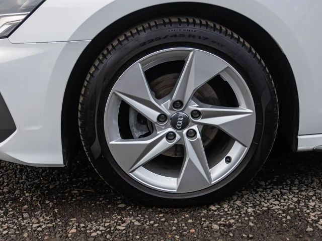 Audi A3 30 TDI S-Line S-Tronic Sedan