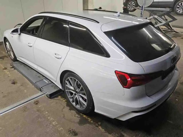 Audi A6 55 TFSI Avant S-Line