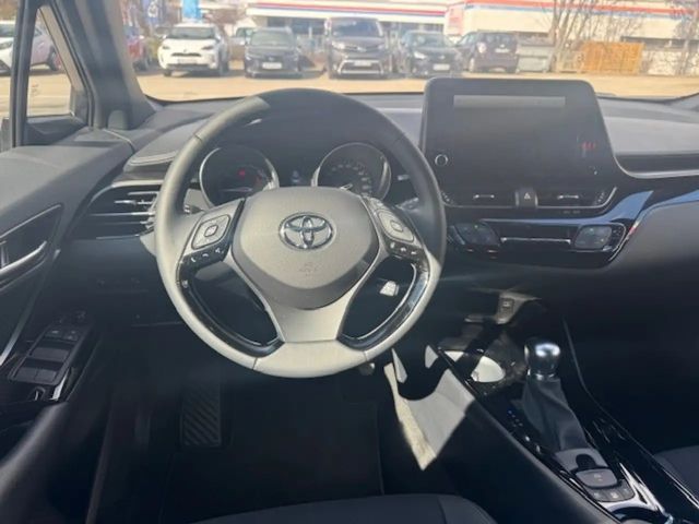 Toyota C-HR Hybride Team D