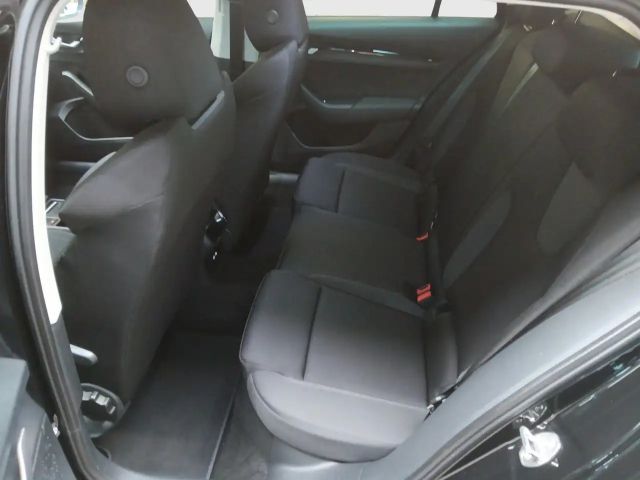 Skoda Octavia Essence TDI