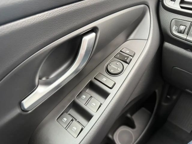 Hyundai i30 i30 - PD GO Plus 1.5 DPI