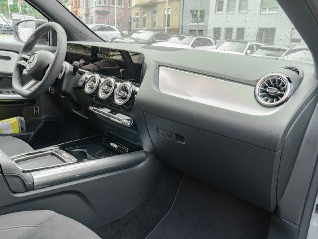 Mercedes-Benz GLA 250 4MATIC