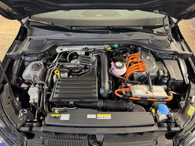 Volkswagen Golf GTE Style eHybrid