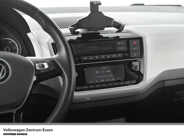 Volkswagen up! Plus Style