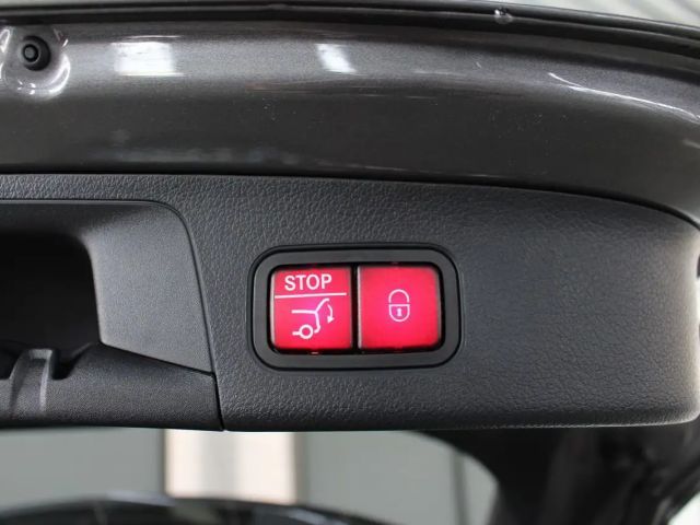 Mercedes-Benz GLA 200 Progressive