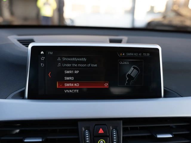 BMW X1 Advantage pakket sDrive