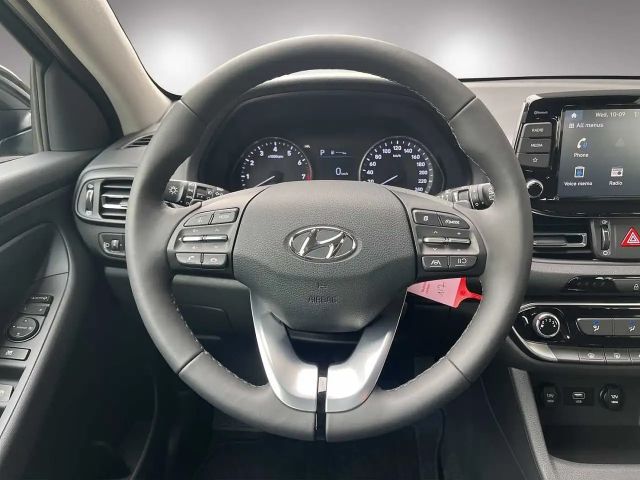 Hyundai i30 Hybrid Select