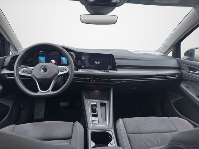 Volkswagen Golf 1.5 TSI Style