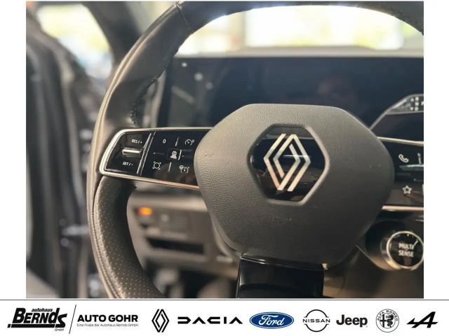 Renault Espace E-Tech Hybrid Iconic