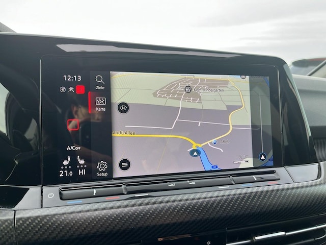 Volkswagen Golf IQ.Drive