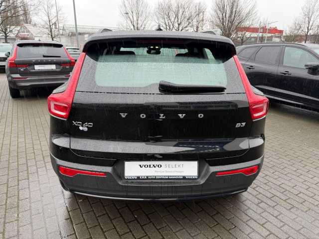 Volvo XC40 Dark Plus