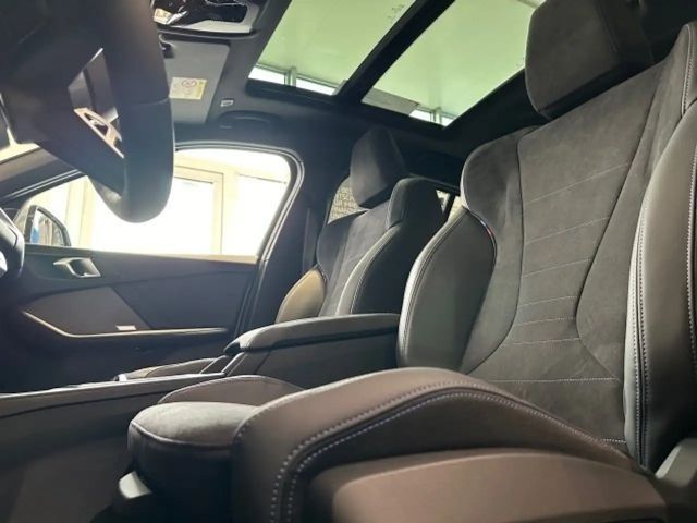 BMW 120 120d 5-deurs Sedan