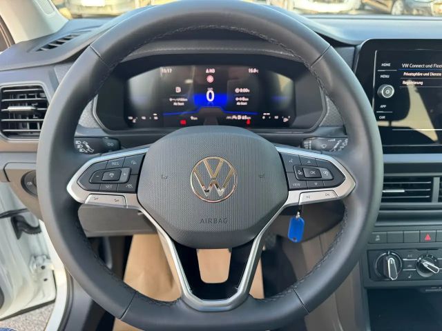 Volkswagen T-Cross 4Me TSI