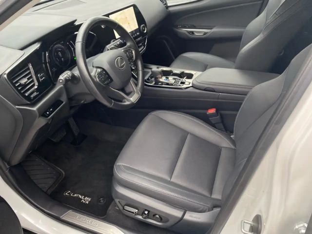 Lexus NX Business Line