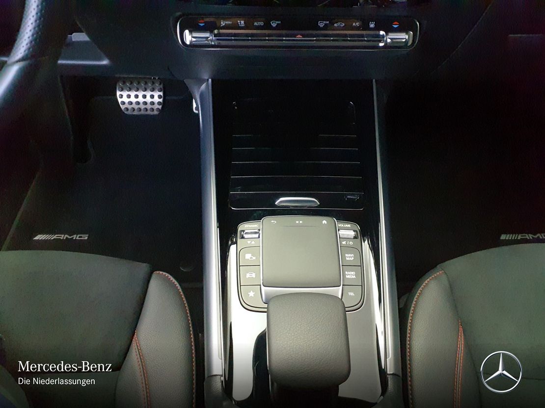 Mercedes-Benz EQA 300 4MATIC