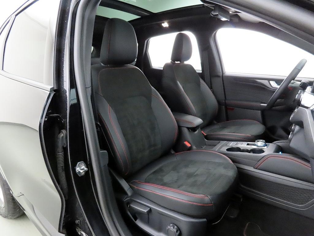 Ford Kuga Hybrid Plug in Hybrid ST Line X