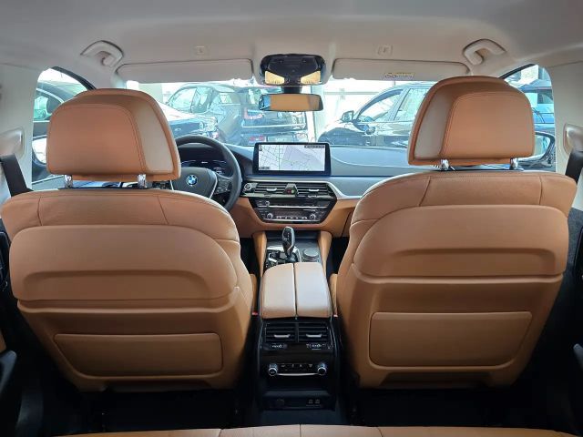 BMW 530 530e Touring xDrive