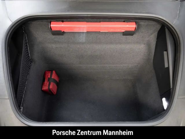 Porsche 992 Carrera Coupé