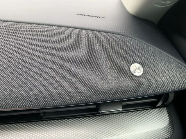 Ford Mustang Mach-E Basis Panorama Navi Digitales Cockpit Memory Sitze