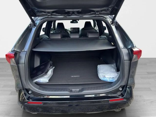 Suzuki Across E-Four Flash