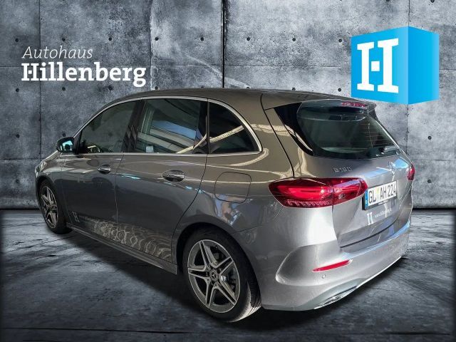 Mercedes-Benz B 180 Sedan