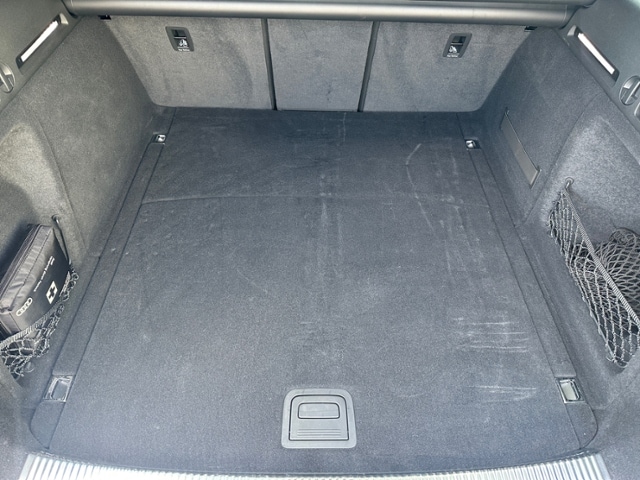 Audi A4 40 TFSI Avant Quattro S-Line S-Tronic