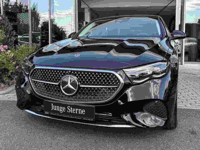 Mercedes-Benz E 450 4MATIC AVANTGARDE Sedan