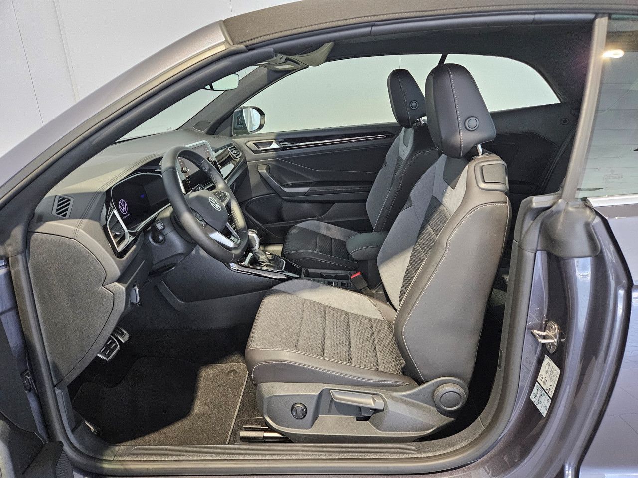 Volkswagen T-Roc 1.5 TSI Cabriolet DSG R-Line