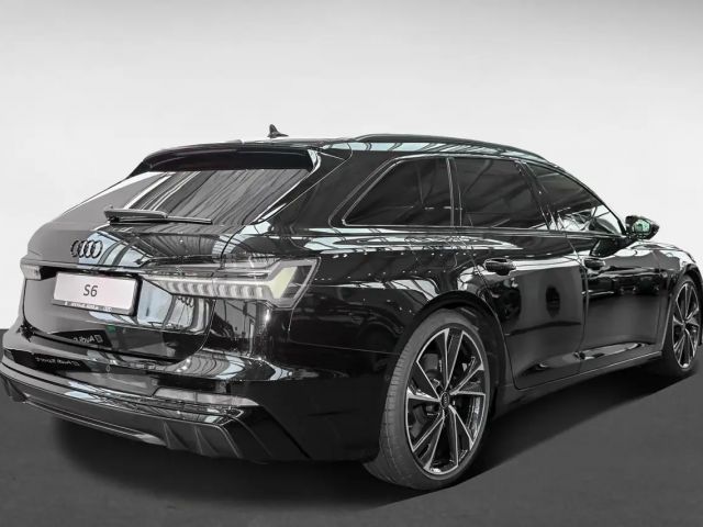 Audi S6 Avant