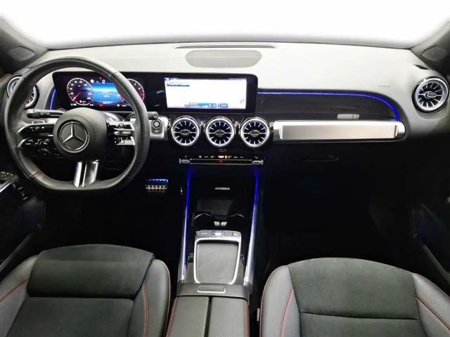 Mercedes-Benz GLB 220 4MATIC AMG Line