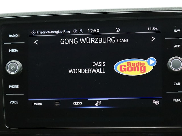 Volkswagen Passat 1.5 TSI Business DSG Variant