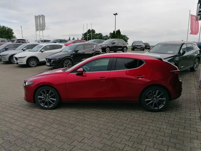 Mazda 3 Exclusive-line