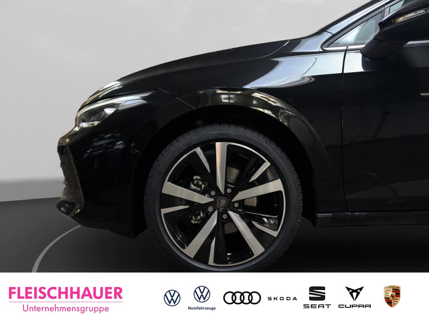 Volkswagen Golf 1.5 eTSI DSG Style