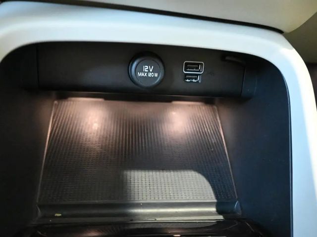 Volvo XC40 AWD Geartronic Inscription