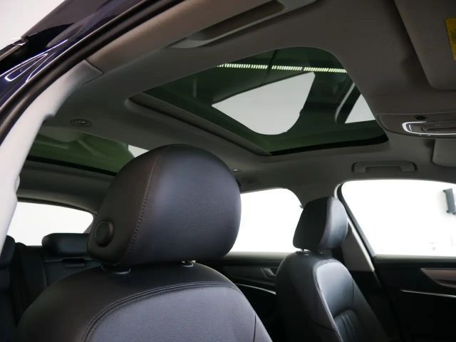 Audi A6 45 TFSI Avant Quattro