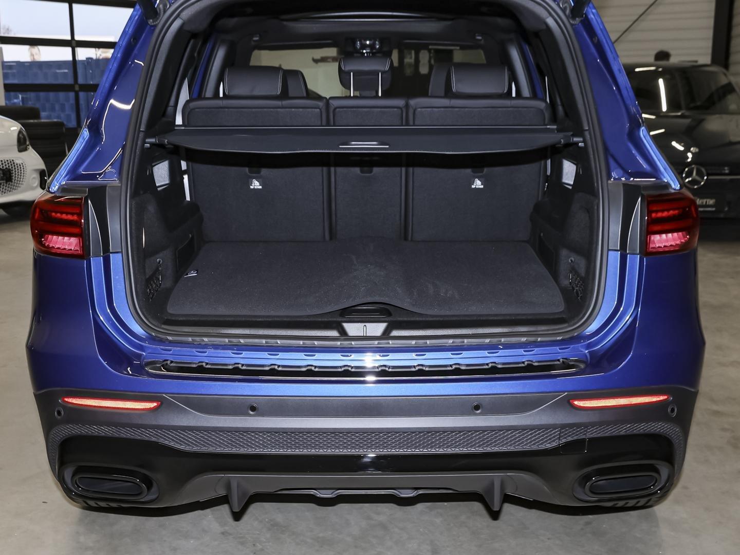 Mercedes-Benz GLB 220 AMG Line