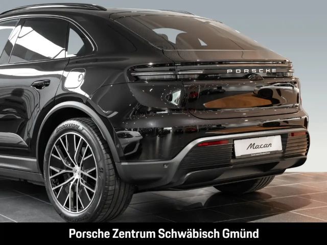 Porsche Macan 4