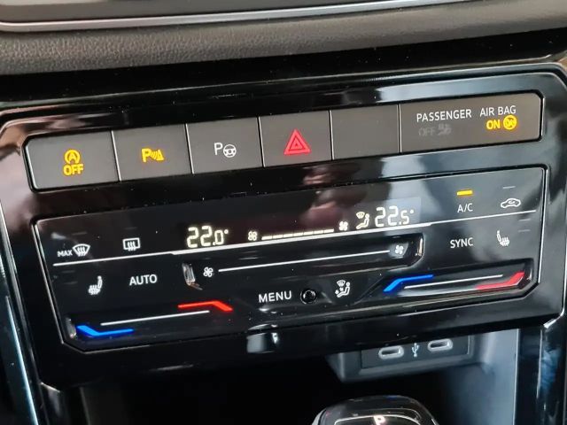 Volkswagen T-Cross 1.0 TSI DSG R-Line