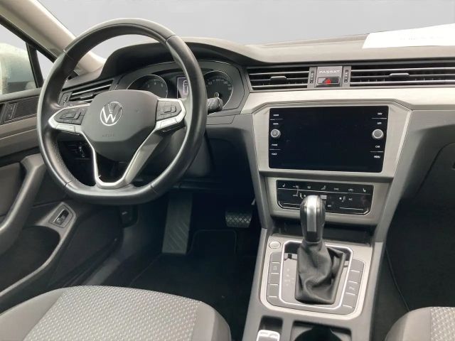 Volkswagen Passat 1.5 TSI DSG Variant