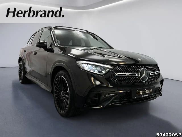 Mercedes-Benz GLC 300 4MATIC AMG Line