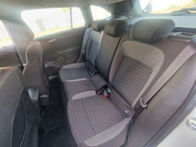 Opel Astra 1.2 Turbo Edition Turbo