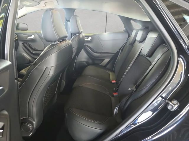 Ford Puma EcoBoost Titanium