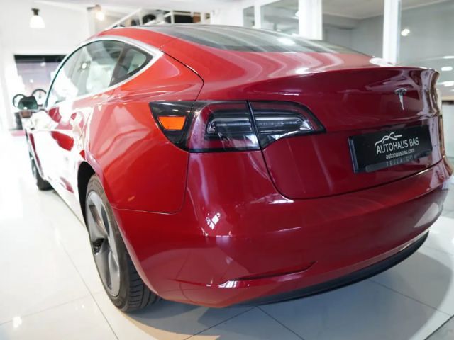 Tesla Model 3 AWD Long Range