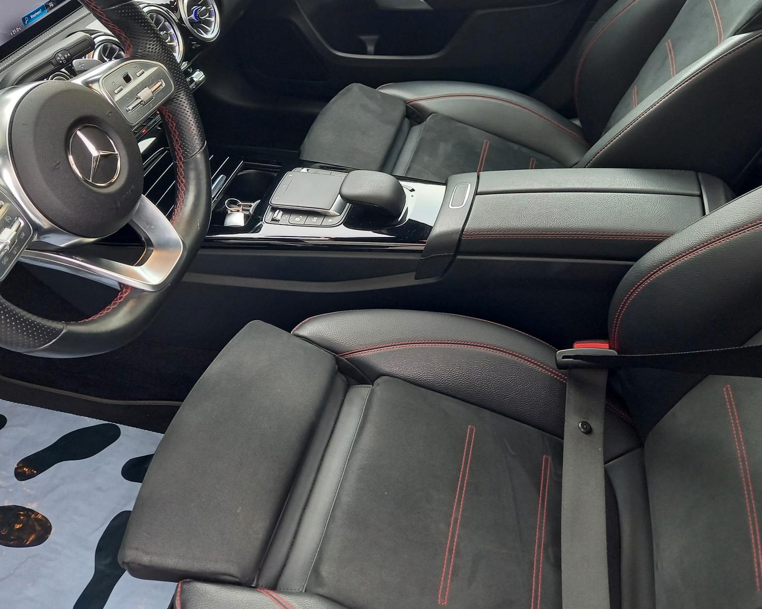 Mercedes-Benz A 250 A 250 e AMG Line